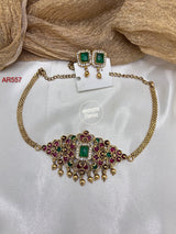 Green Stone Chocker 1